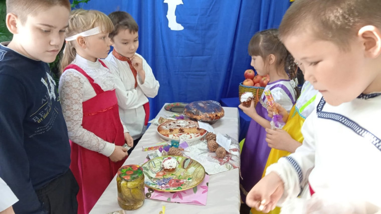 Ярмарка в 1-5 классах.